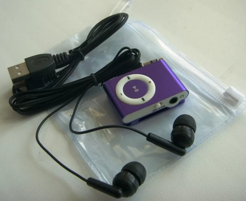 Плеер MP3 + наушники 2