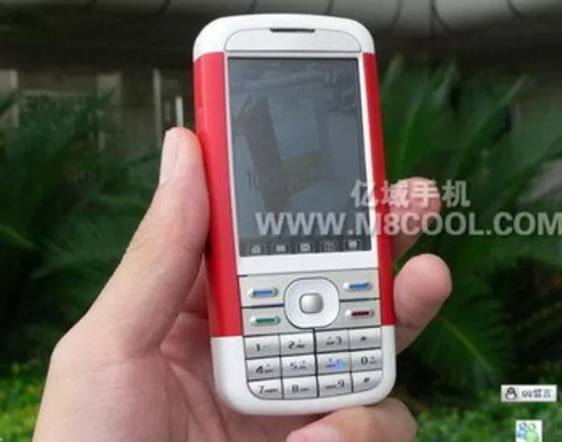 Продам мобильный телефон Nokia 5700